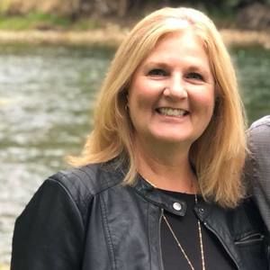 Meet your Posher, Joan